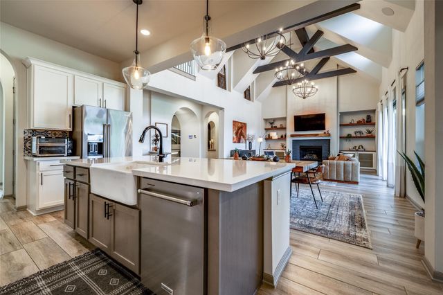 1423 Hackberry Heights Drive, Richmond, TX 77406