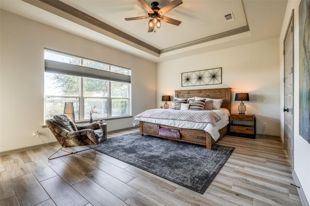 1423 Hackberry Heights Drive, Richmond, TX 77406