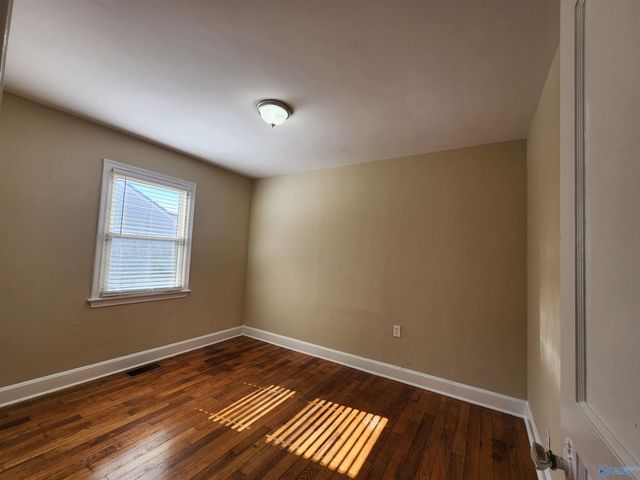 1900 Vanderbilt Circle, Huntsville, AL 35801
