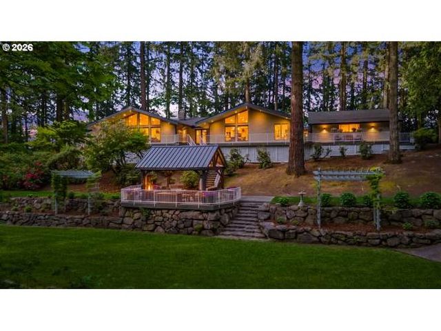 12410 Nw 11TH Ct, Vancouver, WA 98685