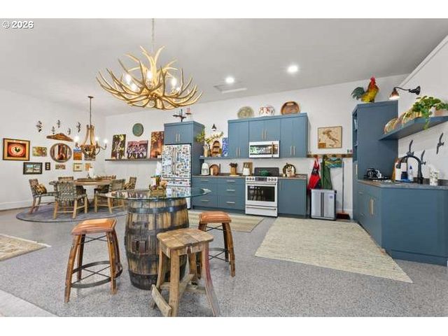 12410 Nw 11TH Ct, Vancouver, WA 98685