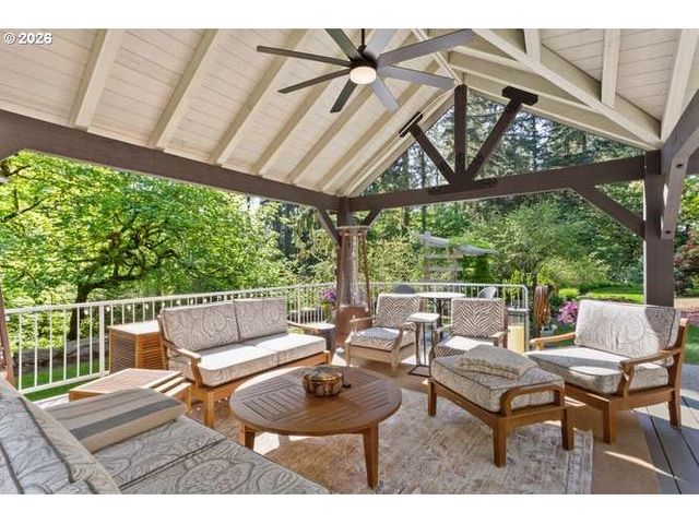 12410 Nw 11TH Ct, Vancouver, WA 98685