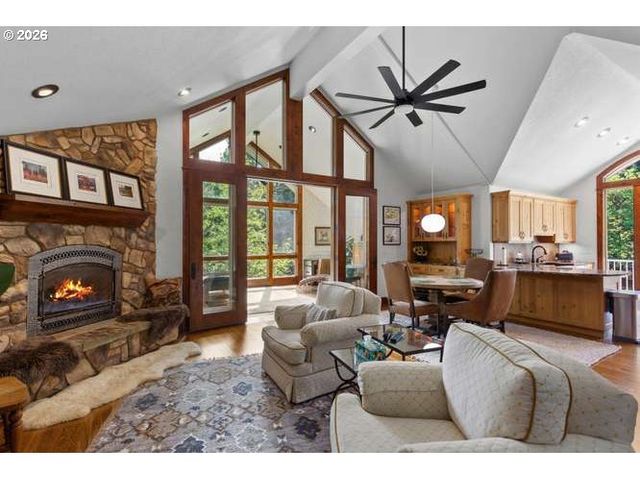 12410 Nw 11TH Ct, Vancouver, WA 98685