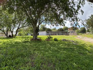 207 Cresthill CSWY, Kyle, TX 78640