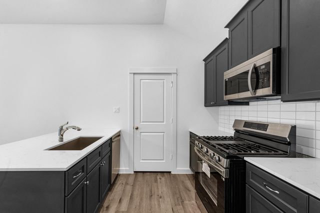 106 County Road 51030, Cleveland, TX 77327