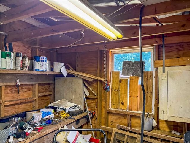 147 Handy Walker Street, North Wilkesboro, NC 28659