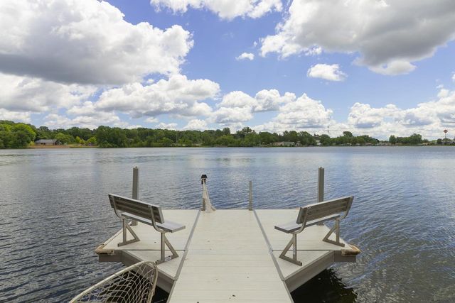 329 Geneva Avenue N 315, Oakdale, MN 55128