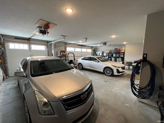 805 Spyglass Hill Drive, Bedford, IN 47421