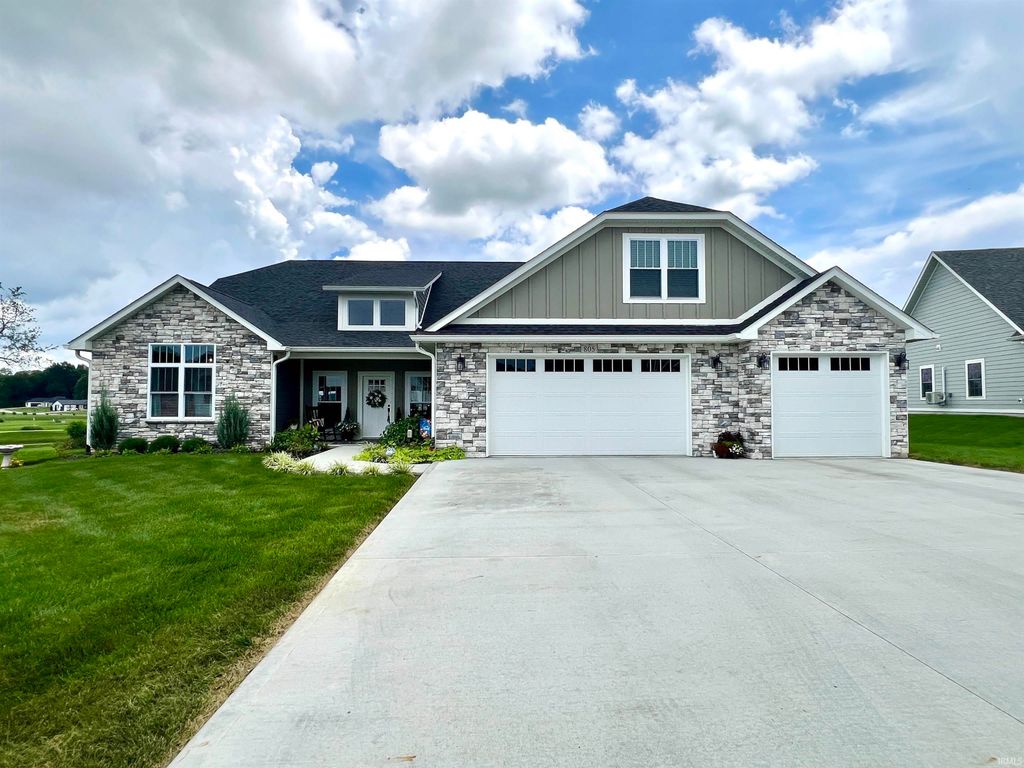 805 Spyglass Hill Drive, Bedford, IN 47421