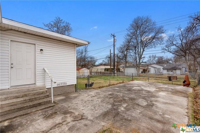 1902 S 9th Street, Temple, TX 76504