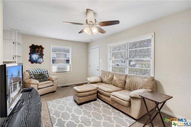 1902 S 9th Street, Temple, TX 76504