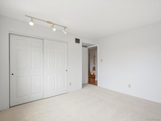 252 N Pennsylvania St 401, Denver, CO 80203