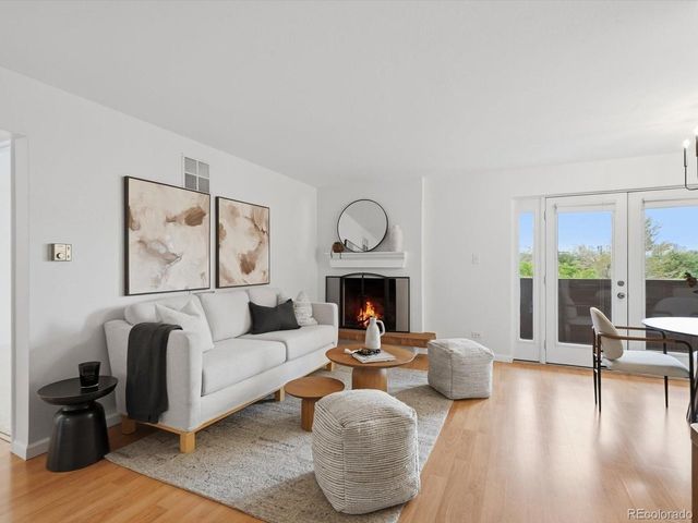 252 N Pennsylvania St 401, Denver, CO 80203