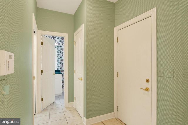 6406 DUBLIN RD, Harrisburg, PA 17111