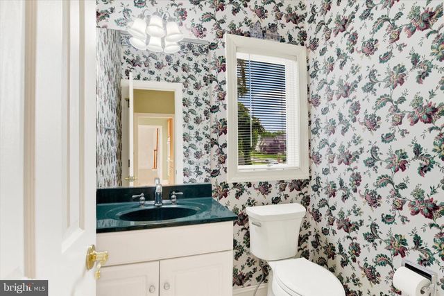 6406 DUBLIN RD, Harrisburg, PA 17111