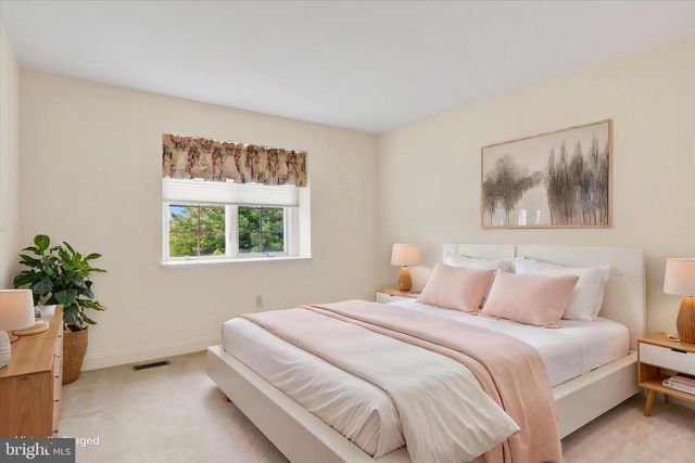 6406 DUBLIN RD, Harrisburg, PA 17111