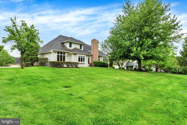 6406 DUBLIN RD, Harrisburg, PA 17111