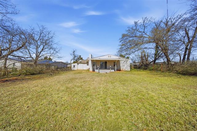 1014 Clover Lane, Oklahoma City, OK 73131