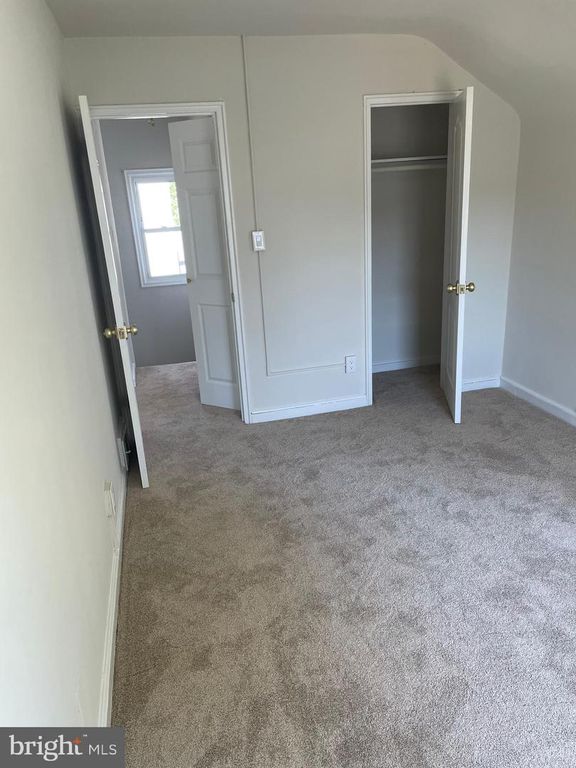 Image 11 of property listing at 21724 SUWANNE PL, Lexington Park, MD 20653