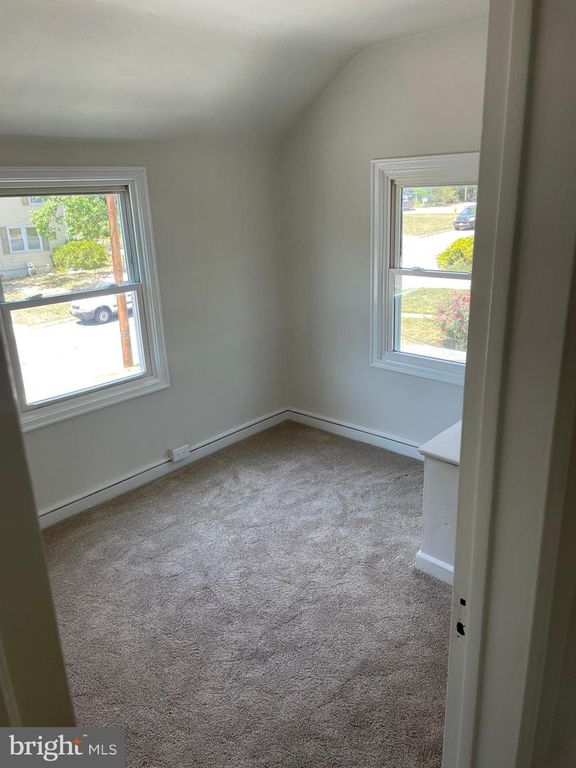 Image 13 of property listing at 21724 SUWANNE PL, Lexington Park, MD 20653
