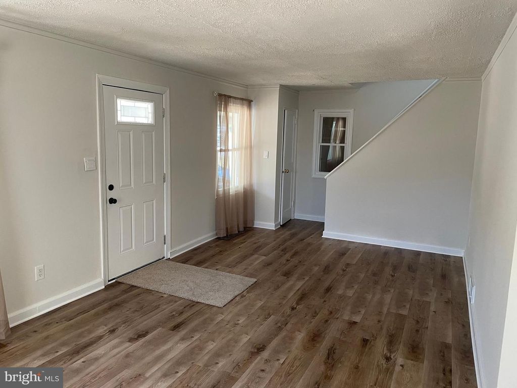 Image 3 of property listing at 21724 SUWANNE PL, Lexington Park, MD 20653