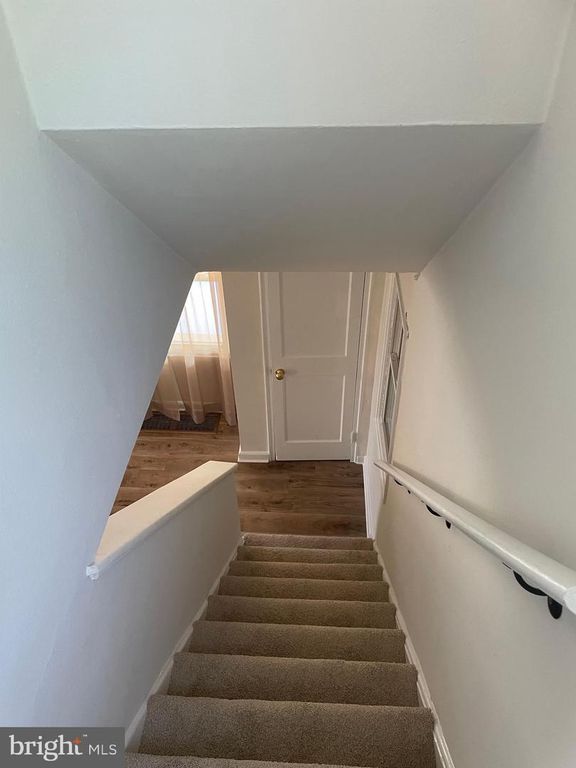 Image 7 of property listing at 21724 SUWANNE PL, Lexington Park, MD 20653
