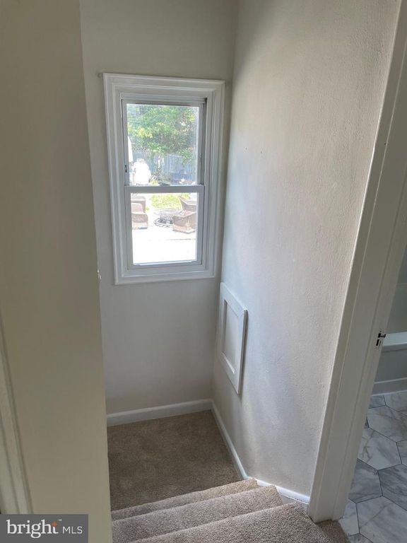 Image 8 of property listing at 21724 SUWANNE PL, Lexington Park, MD 20653