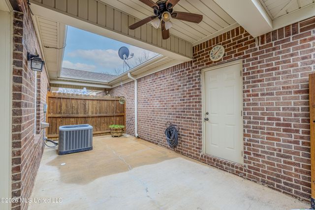 3218 Wellbrook Lane, Southaven, MS 38672