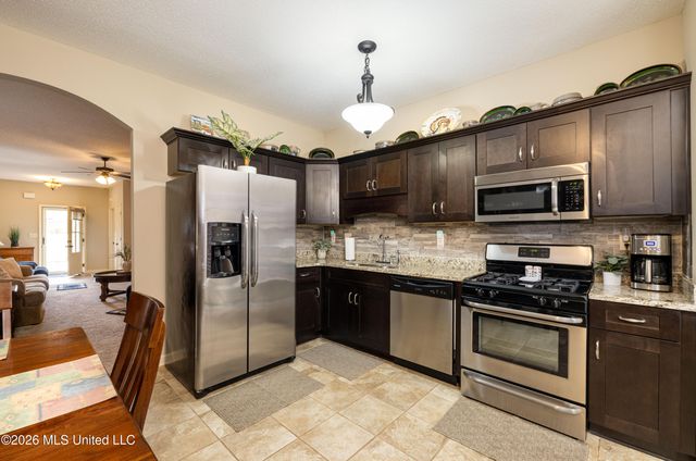 3218 Wellbrook Lane, Southaven, MS 38672