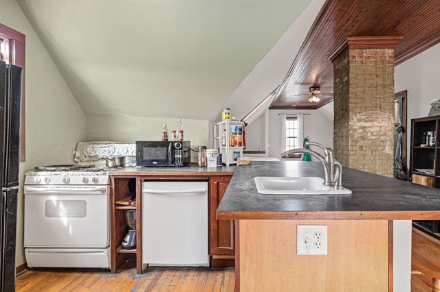 3024 Chicago Avenue, Minneapolis, MN 55407