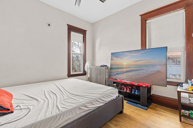 3024 Chicago Avenue, Minneapolis, MN 55407