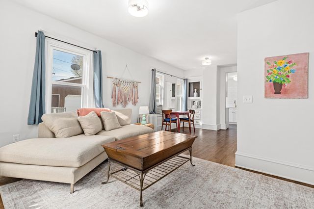 3024 Chicago Avenue, Minneapolis, MN 55407