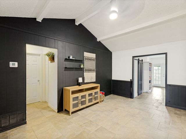 809 Meadowlark Drive, Mansfield, TX 76063