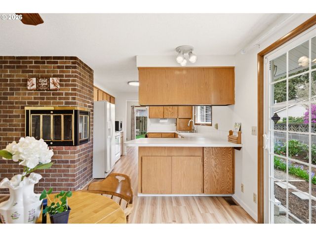 10175 Sw WASCO Way, Tualatin, OR 97062