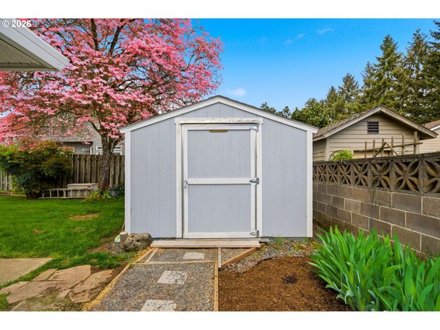 10175 Sw WASCO Way, Tualatin, OR 97062