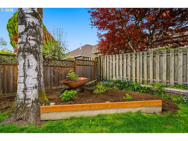 10175 Sw WASCO Way, Tualatin, OR 97062