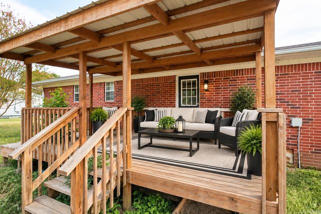 110 W Alabama Street, Beebe, AR 72012