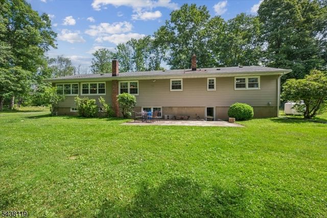 335 Drakestown Rd, Washington Twp., NJ 07853