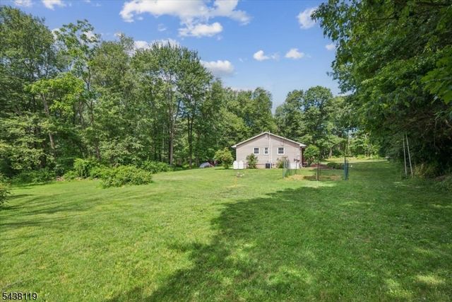 335 Drakestown Rd, Washington Twp., NJ 07853