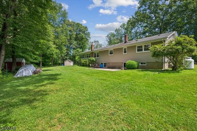335 Drakestown Rd, Washington Twp., NJ 07853