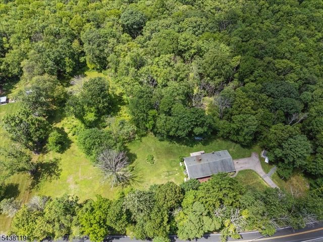 335 Drakestown Rd, Washington Twp., NJ 07853