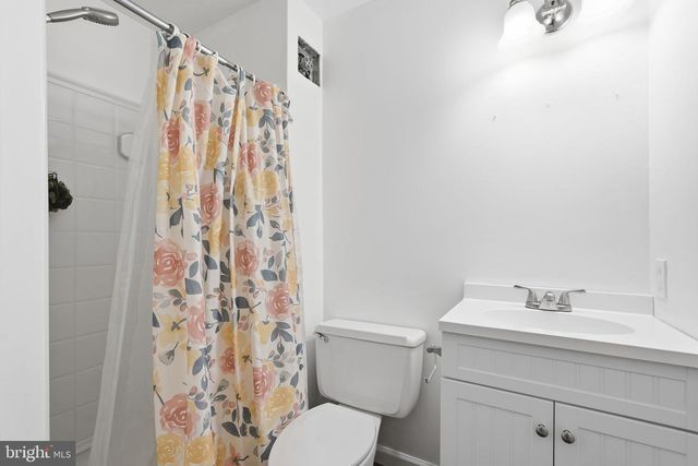7053 SAUVAGE LN, Gainesville, VA 20155