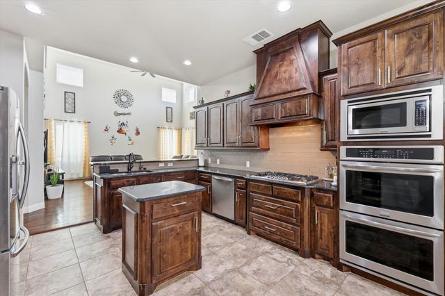 12054 Brownwood Drive, Frisco, TX 75035