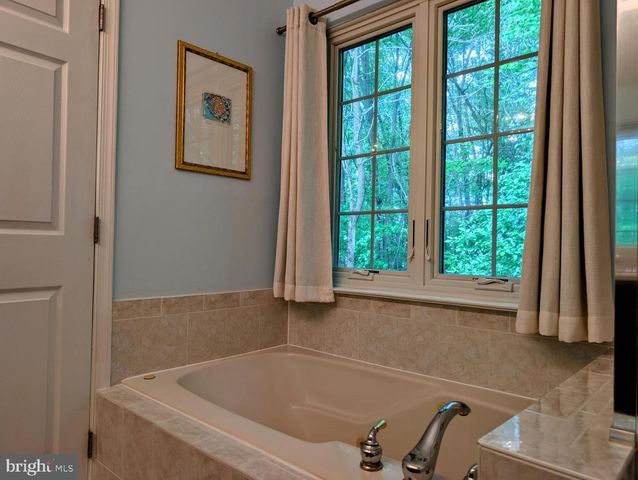 26 RIDER TER, Princeton, NJ 08540