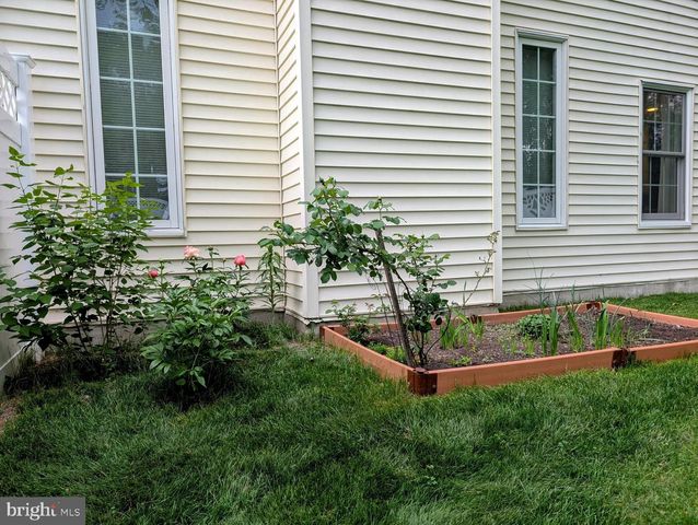 26 RIDER TER, Princeton, NJ 08540