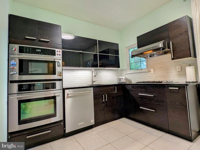 26 RIDER TER, Princeton, NJ 08540