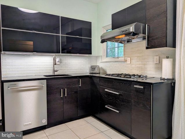 26 RIDER TER, Princeton, NJ 08540