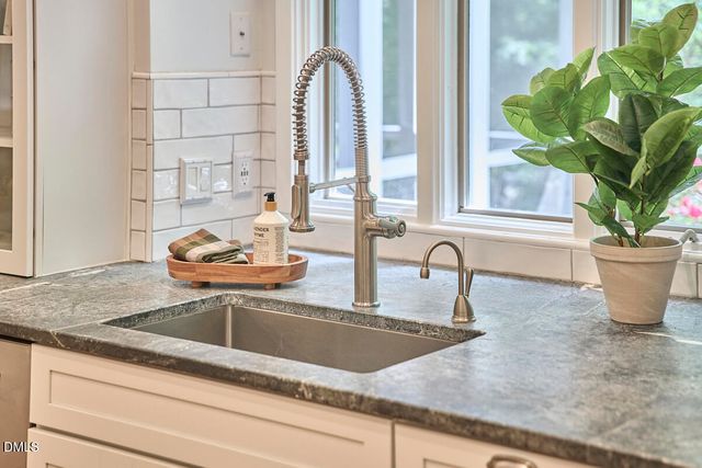 316 Old Forest Creek Drive, Chapel Hill, NC 27514