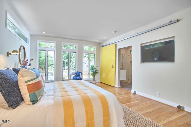 316 Old Forest Creek Drive, Chapel Hill, NC 27514