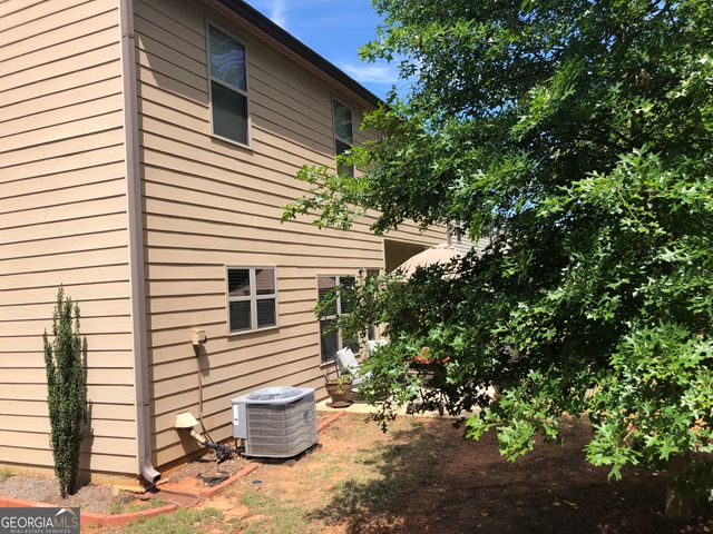 375 Bandelier Circle, Hampton, GA 30228